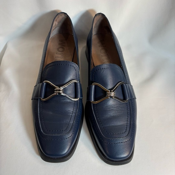 WONDERS Sz 38 Navy Blue Leather Classic Loafers Silver Toned Link Square Toe - Picture 2 of 11